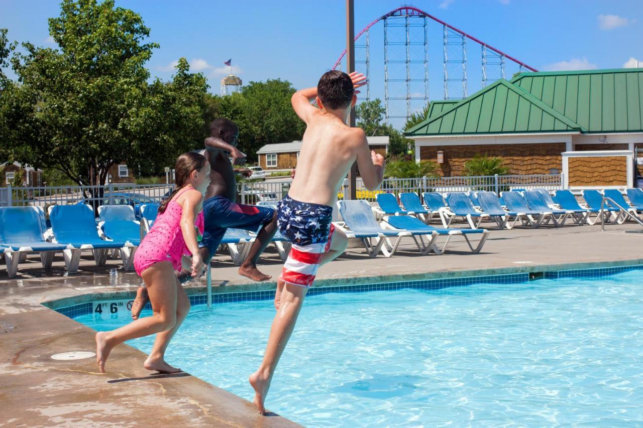 Worlds Of Fun Village Kansas City Kültér fotó